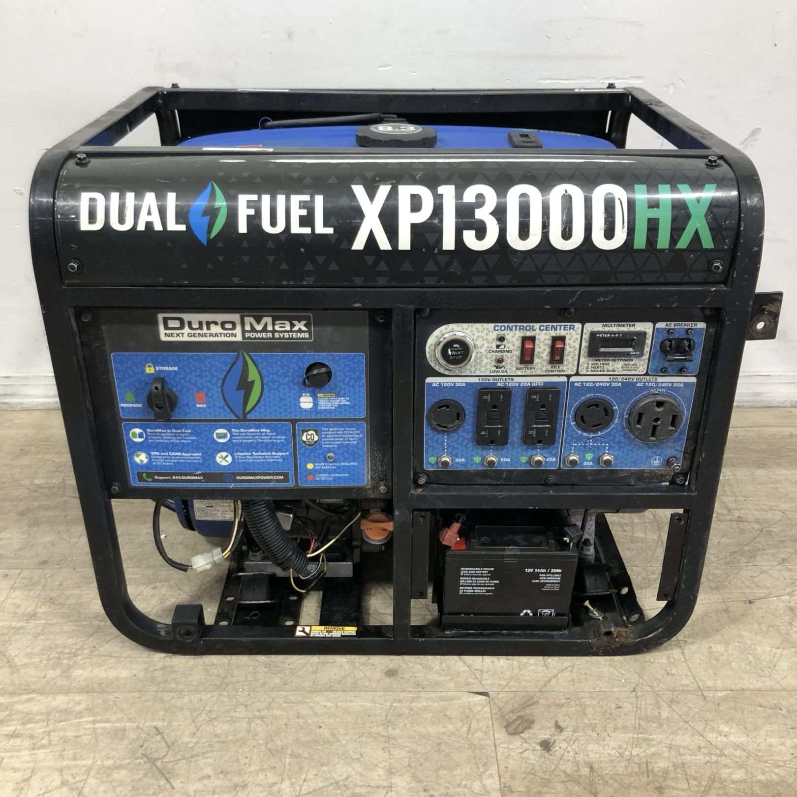 DuroMax 13000W Dual Fuel Portable Generator XP13000HX