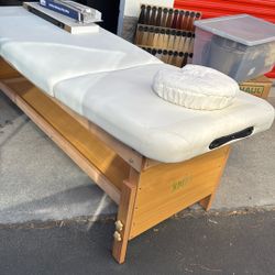 Spa Bed / Massage Table 