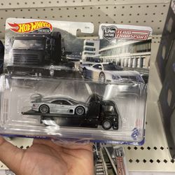 Hot Wheel Team Transport Mercedes Gtr