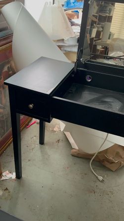 Black vanity