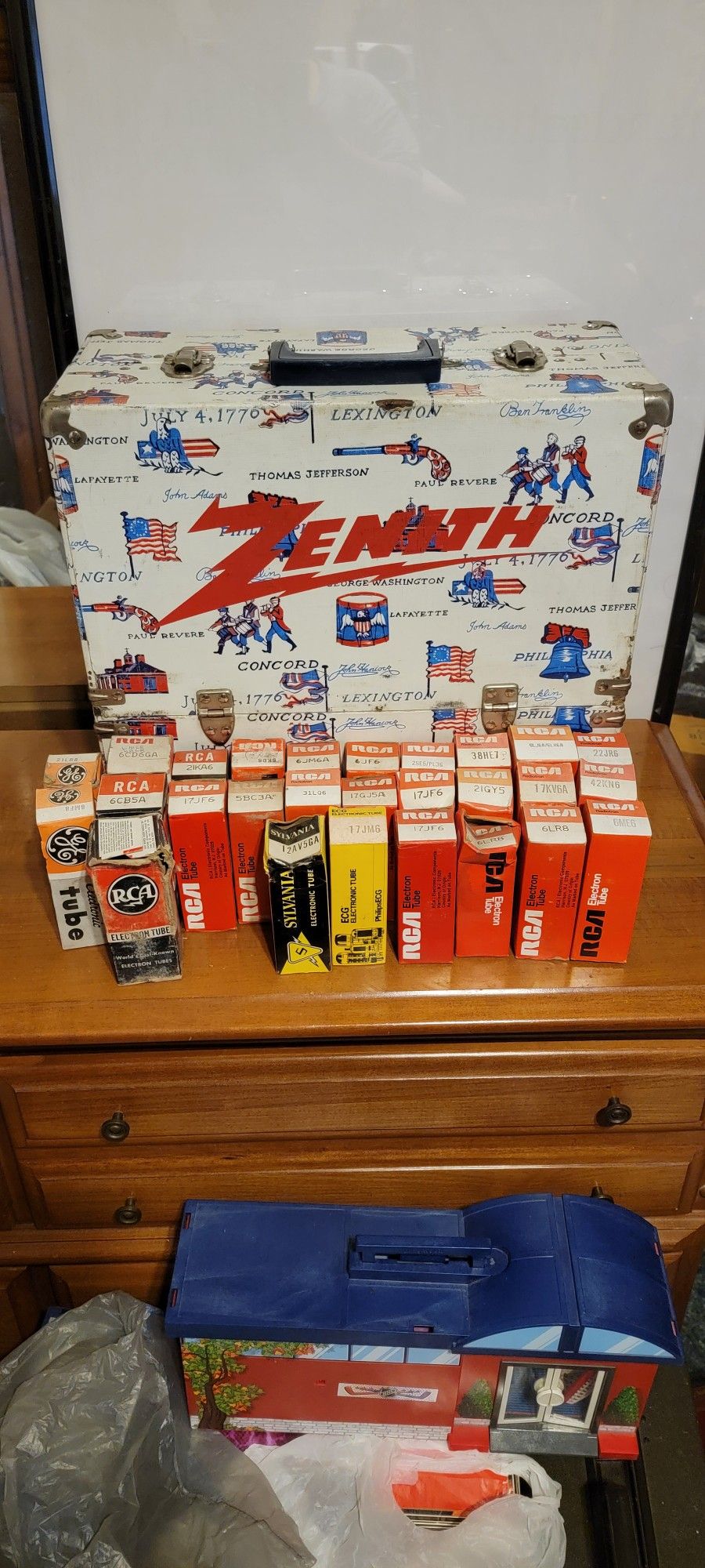 NOS...Zeinth Repairman Caddy & Vaccum Tubes