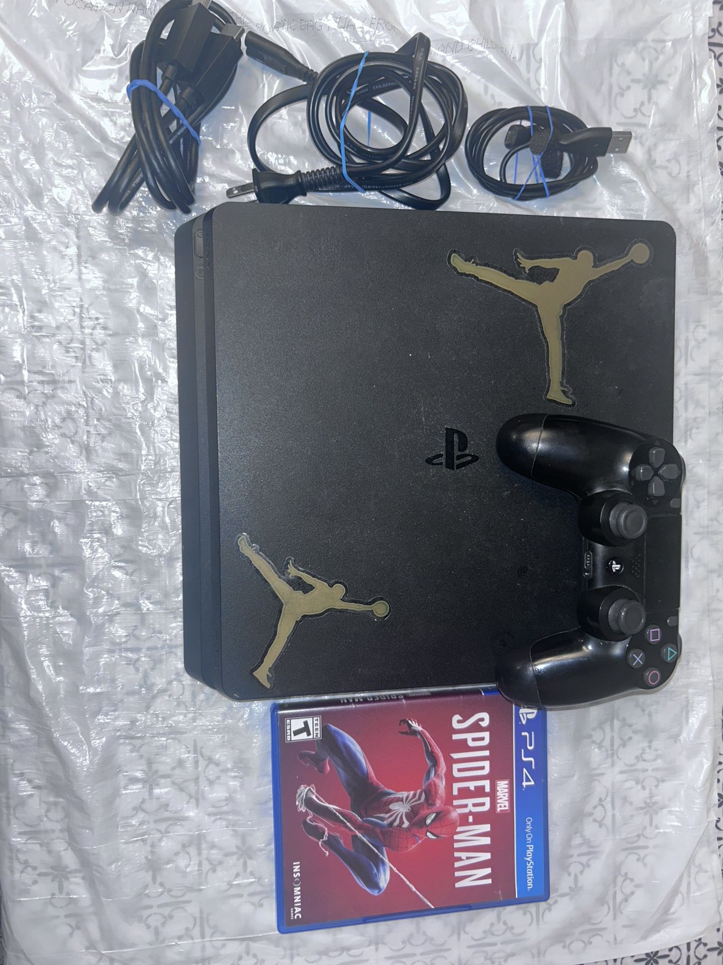 PlayStation 4 Sony Slim 500GB Console With Spider-Man Game