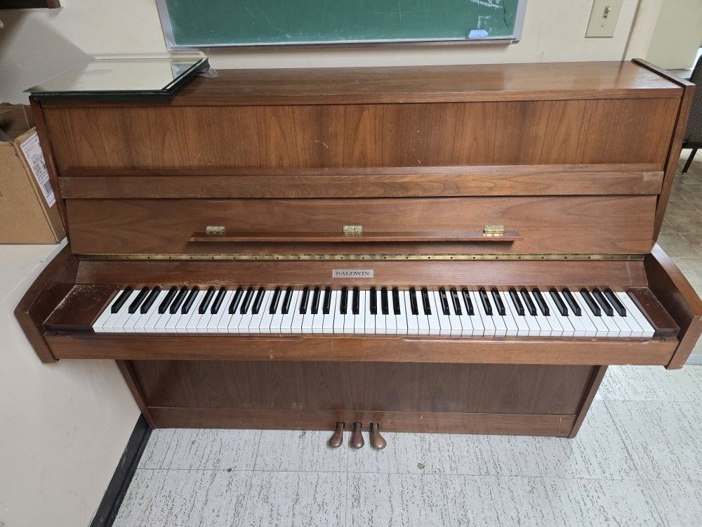 Baldwin Upright Piano