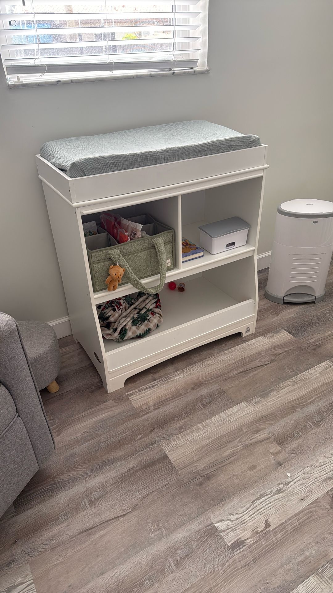 Graco Nursery Changing Table