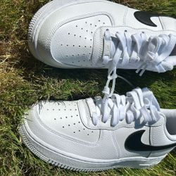 Nike Air Force 1 '07