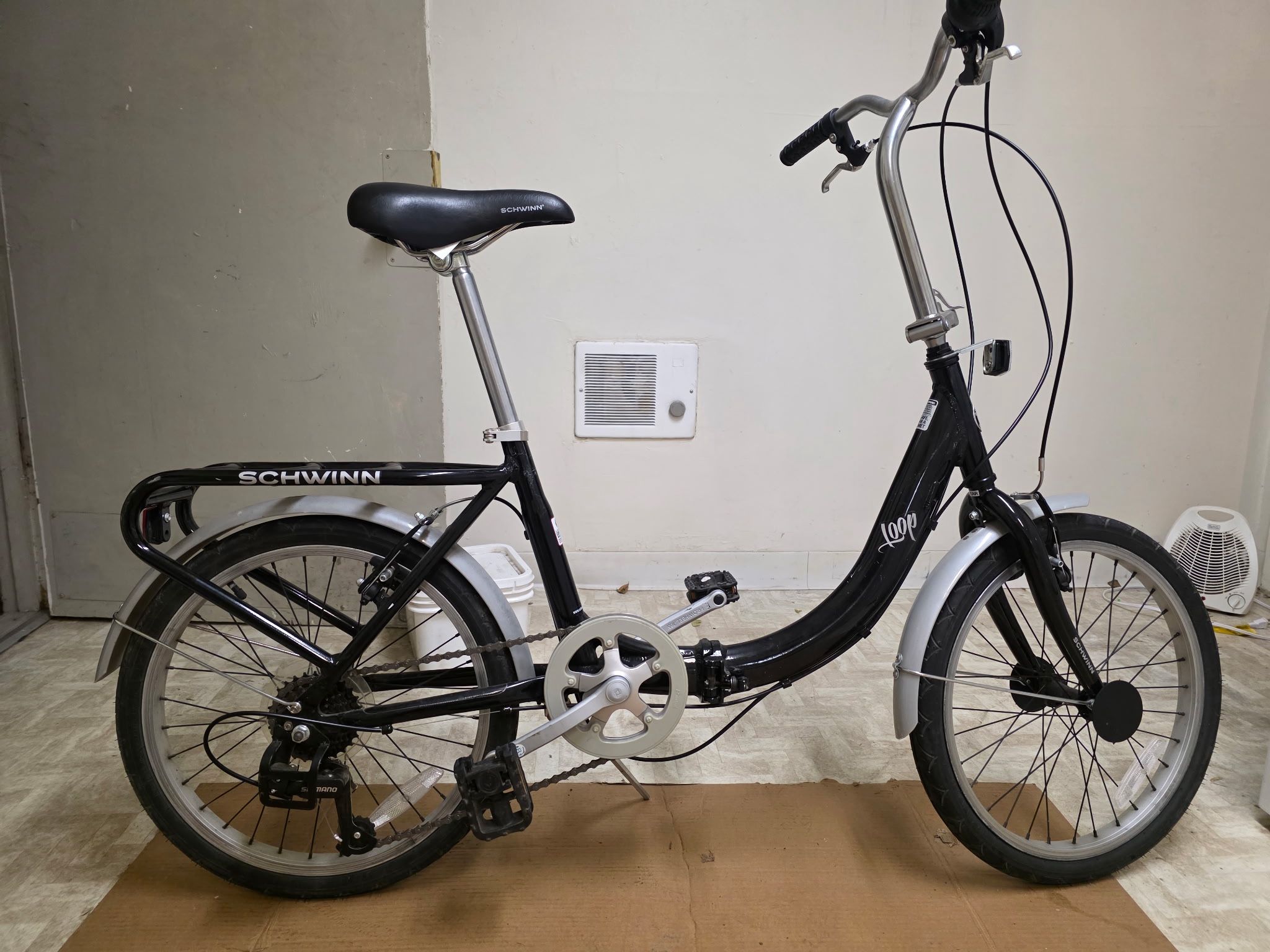 Compact and portable Schwinn folding bike.