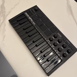 Akai MPK Mini MK3 – MIDI Keyboard Controller