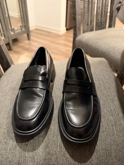 NEW Men's Black Penny Loafers – Size 11