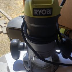 Ryobi Router