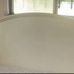 White Queen Wood Bed Frame - SEE ALL PICS 