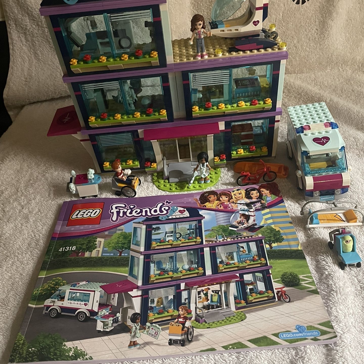 Lego Friends Hospital Instructions Lego Friends Heartlake Hospital