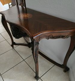 Beautiful Solid Wood Carved Console Table –