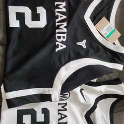 Black And White  GIGI  "Mambasita" jersey