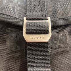 GG Supreme Crossbody Bag