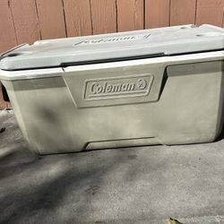 Coleman Ice Chest 