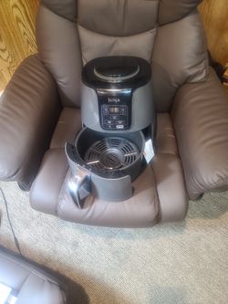 New Never Used Ninja Air Fryer