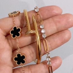 Luxury Bracelet Stack (1 Bangle, 2 Bracelets) 