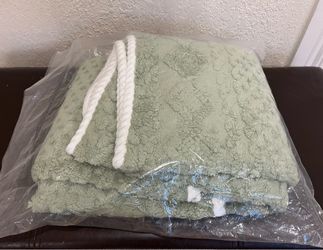 Skin-Rong 2-Seat Plush Faux Fur Sofa Cover, Green, 35” x 62”