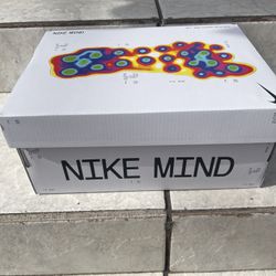 Nike Mind Slide “Light Bone”