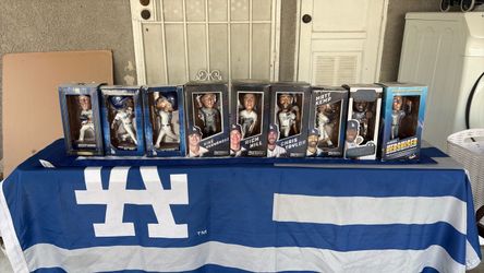 Dodger bobble head