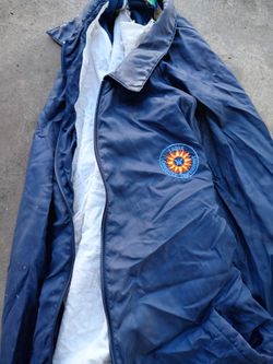 Jacket Large One  Small Zip