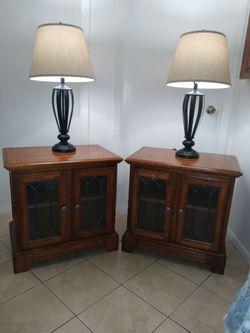 Like New! Pair of Ashley Furniture Solid Wood Nightstands & Lamp Set