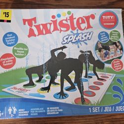 Twister Slash Water Game