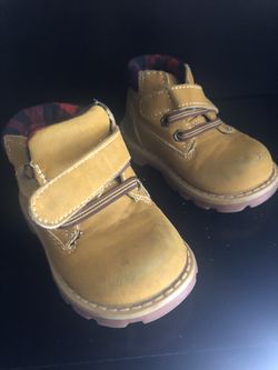 Toddler boots