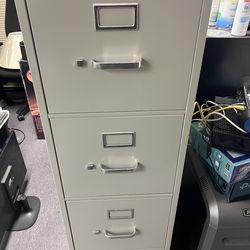 4 drawer Letter Size File Filing Cabinet. Hon Brand. Locking