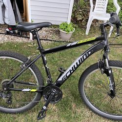 Schwin  Ranger Mt.  26 Inch  Bike