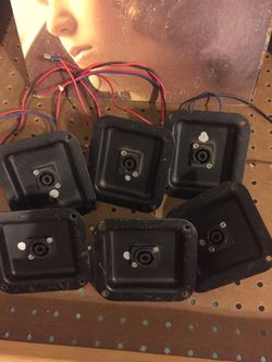 6) speakon Input metal plates