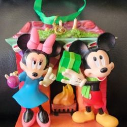 Mickey & Minnie Light Up Ornament