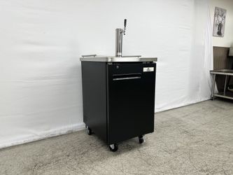 NSF 23 ins Kegerator Beer dispenser 1 Tap Black UUD-1