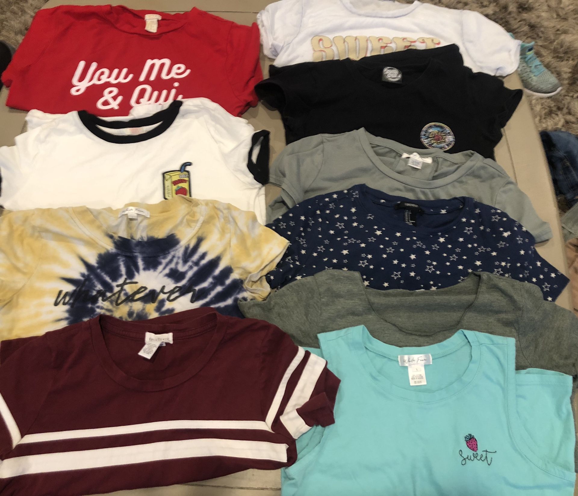 Size large /12 girls shirts Tillys Forever 21 LOT of 11