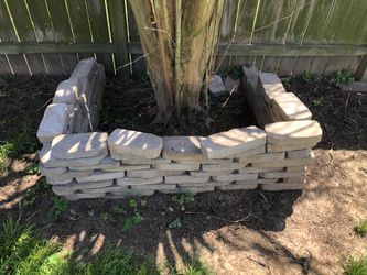 Stone Landscaping Pavers (approx 120-150)