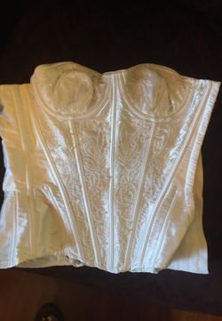 Size 32 beaded corset