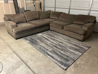 Light Brown 3PC Sectional – 116x116 – Clean & Ready to Go