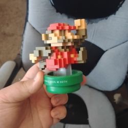 Super Mario Amibo