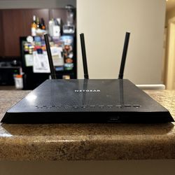 Router Netgear AC71750 