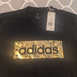 New Size Large Adidas Long Sleeved Shirt