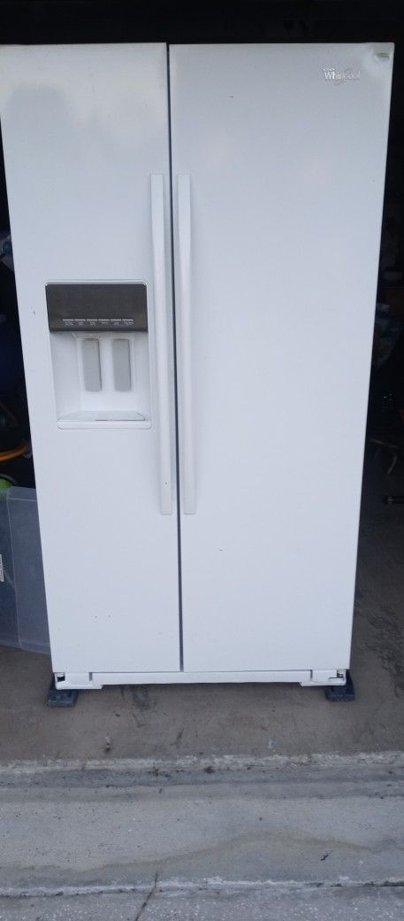 Whirlpool Refrigerator