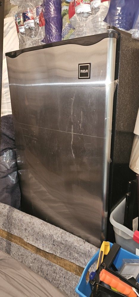 RCA 3.2 Cu. Ft. Mini Fridge