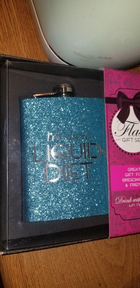Blue Blingy Flask Set