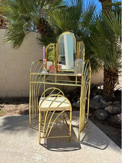 1980s Vintage Postmodern Hollywood Regency Brass and Glass Vanity with stool bench