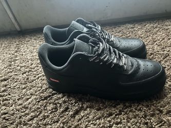 Black supreme AF1