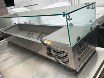 Commercial cooler