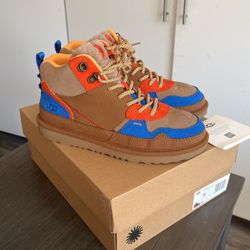 UGG Boots 5 Youth =7.5 In Women’s 