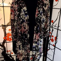 "CHEMISTRY" LADIES FASHION JACKET W/CROCHET KIMONO TAZZLE SLEEVES AND HEM