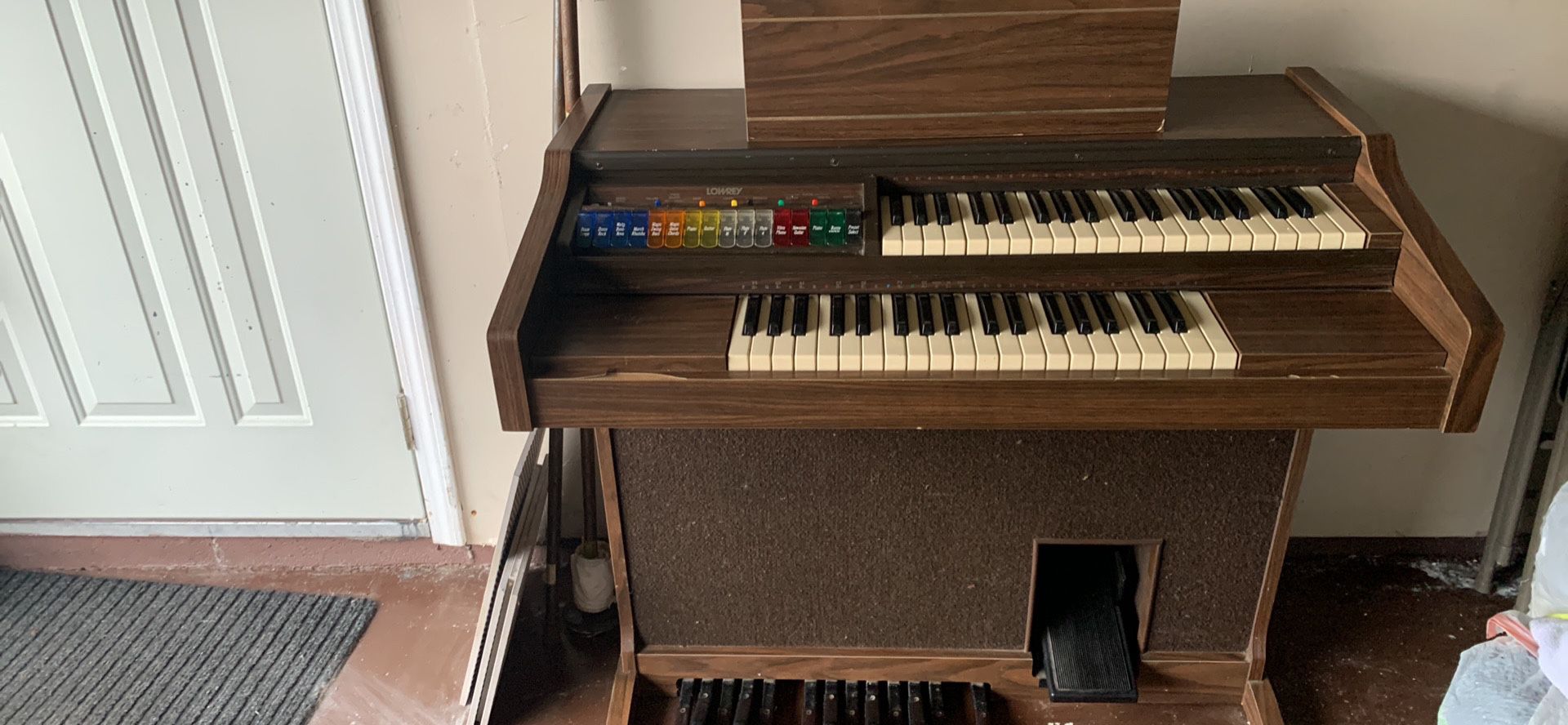 Very Nice Lowery Piano Organ