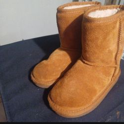 Girls Size 9-Koolabura